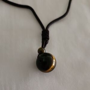 Elegant Black and Brown Tigers Eye Pendant Necklace
